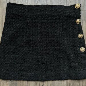 ZARA - BLACK BOUCLE GOLD BUTTON ZIP MINI SKIRT - SMALL